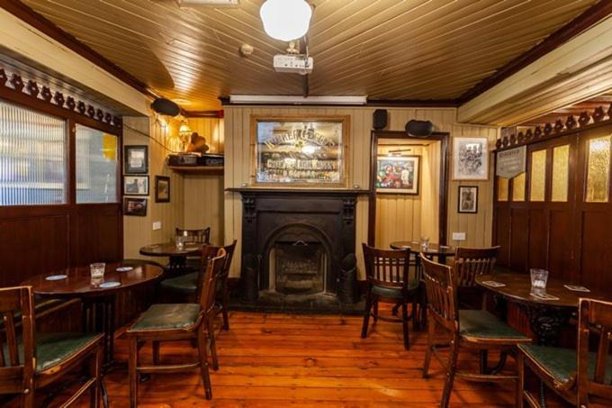 The Rooms At Cunningham'S - Adults Only Kildare Exteriör bild